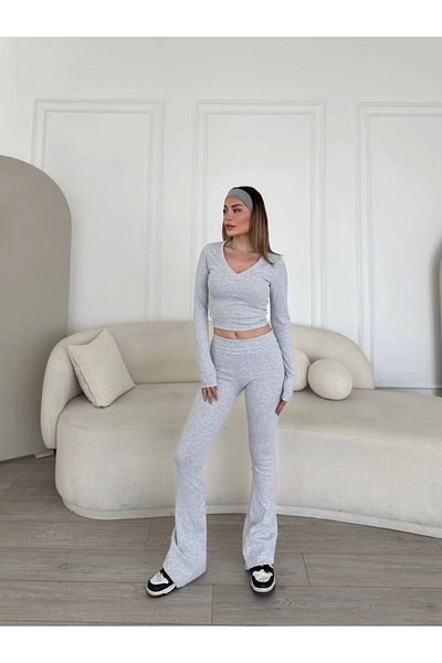 Kadınle V-neck long-sleeved blouse Flared pair of leggings double set - gray