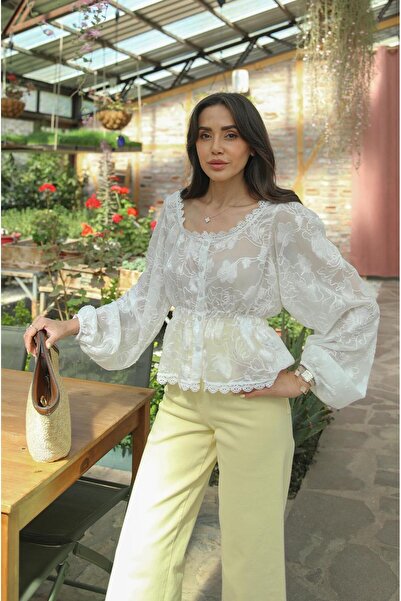 Havoş White Daisy Lace Blouse