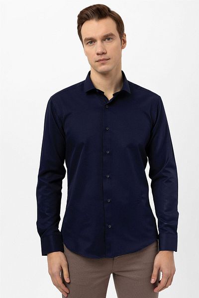 SÜVARİ Ανδρικό πουκάμισο Cavalry Slim Fit με μικροσκοπικό σχέδιο που αναπνέει και απομακρύνει τον ιδρώτα