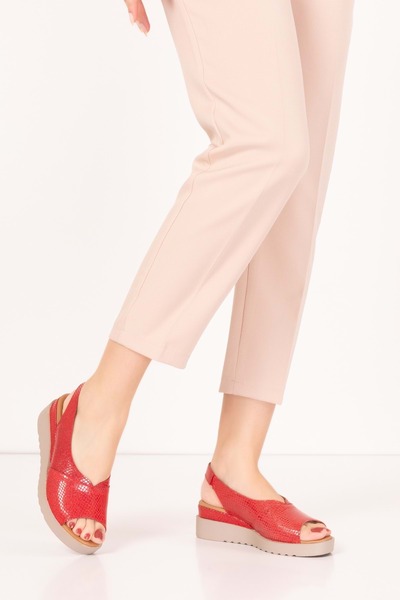 Gondol Hakiki Deri Kısa Topuklu Lazer Kesim Sandalet Elnr.365