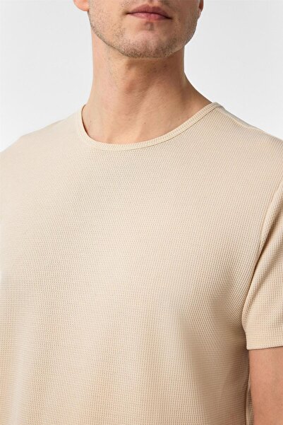 SÜVARİ Ecru slim fit armored bicycle collar t-shirt