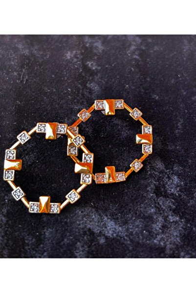 ZEYNVA Stoned Octagonal Earrings