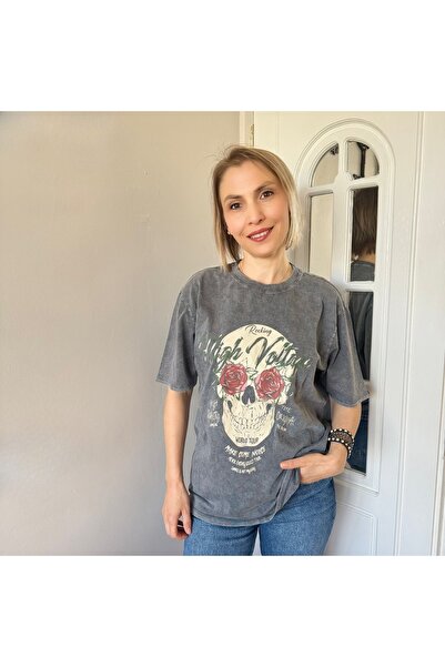 Aylish Kuru Kafa Desenli Yıkamalı Tshirt