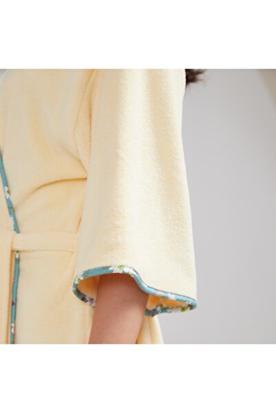 REEFI Elegant lemon bathrobe from Revi