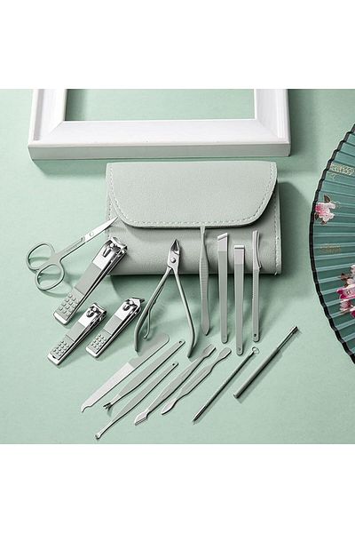 STOREMAX Lvnmblya Travel Type with Self Bag 16 Piece Manicure Pedicure Set Shop Deesing 22412