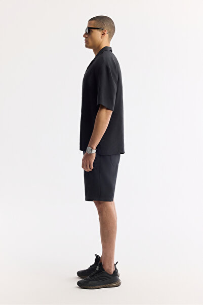 Avva Erkek Siyah Apaj Yaka Soft Touch Kısa Kol Oversize Fit Gömlek A51Y2006