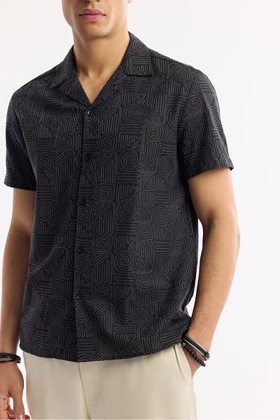 Avva Men's Black Apaj Collar Patterned Short Sleeve Shirt A51Y2095