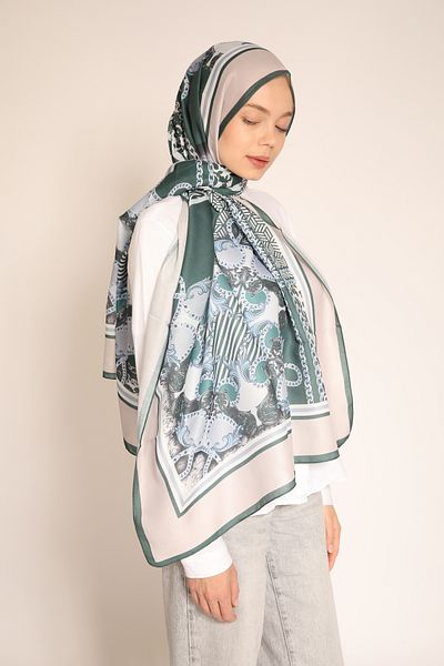 Dia Vela Green-Blue Baroque Patterned Soft Shawl