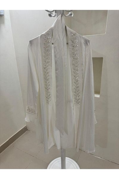 Gerenic Taffeta makeup robe, one piece, off-white