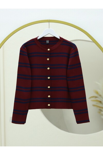 HİJABAYA سترة صوفية مخططة بأزرار لامعة