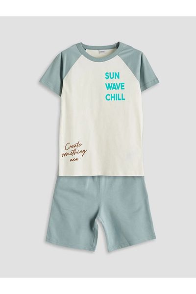 LC Waikiki Lcw Kids Ecru Crew Neck Boys T-Shirt and Shorts