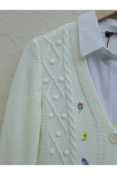 HİJABAYA Pompom Flower Embroidered Knitwear Cardigan