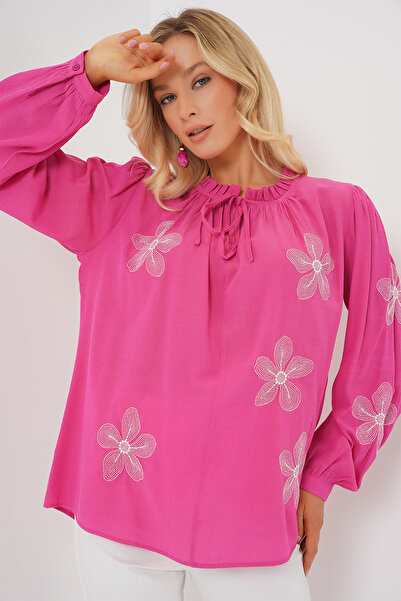 Bigdart Women's Long Sleeve Embroidered Knitted Blouse 951 - Pink