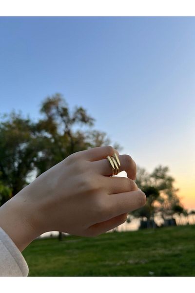 Glowy&Co. Wave Gold Color Tarnish Steel Ring