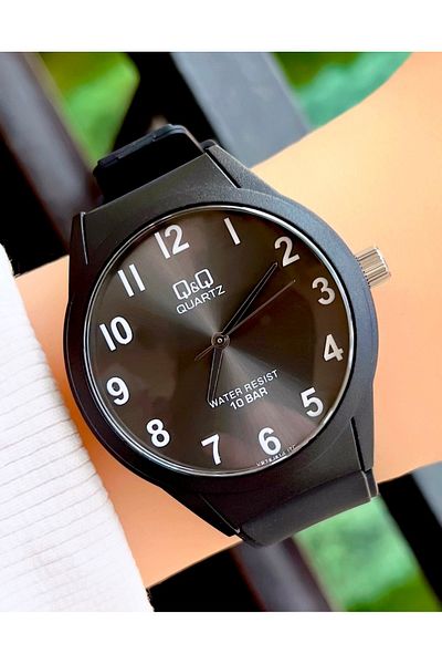 Q&Q Unisex Wristwatch with Red Color Waterproof Silicone Cord in Special Box