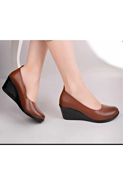 Garmoda Hakiki Deri Kadın Günlük Düz TABA rengi Dolgu Topuk Ayakkabı