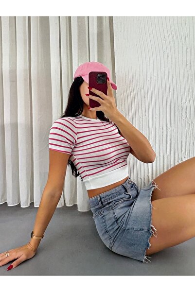 By Gecce Çizgili Manşetli Kadın Tişört