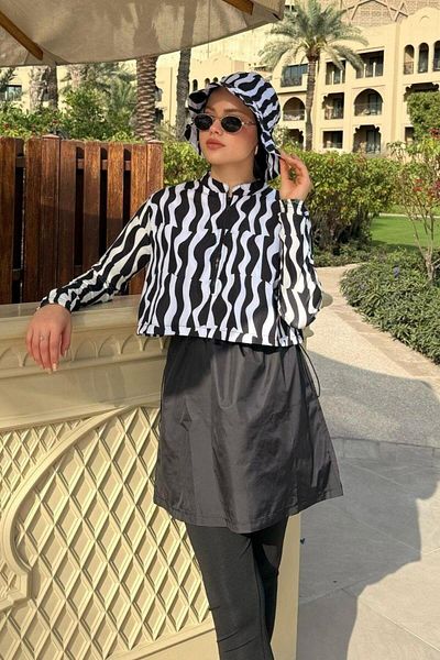 Şulemoda Giyim Crop Suit Black