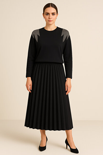 Zoya Taş Detaylı Piliseli Etekli Takım