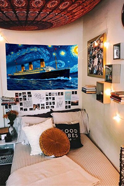 SWANKYSOCKS Yıldızlı Gece ve Titanic Duvar Örtüsü Halısı