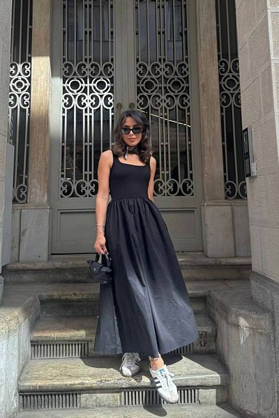 Varyete Strappy Square Neck Midi Dress