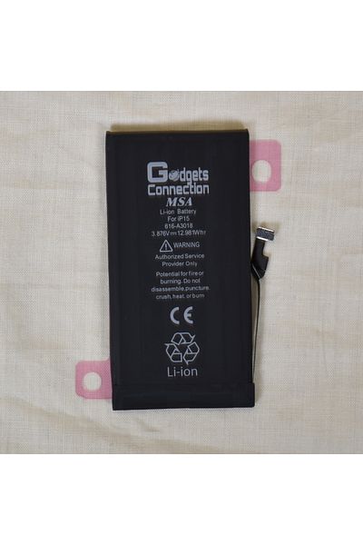 Gadgets Connection Replacement Battery for Apple iPhone 15 in Black