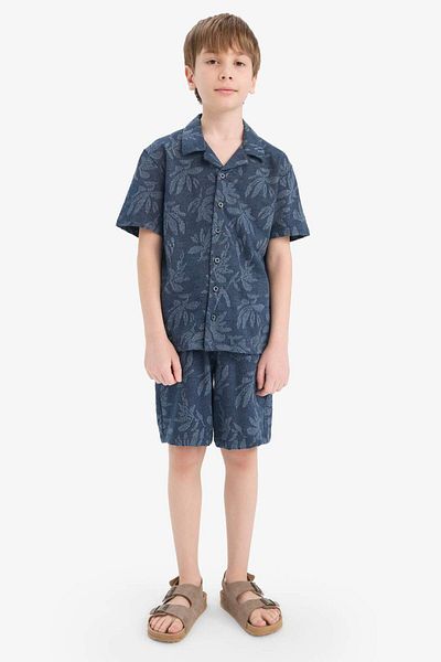 DeFacto 2-teiliges Set aus Jacquard-Muster für Jungen, kurzärmeliges Hemd und Shorts C2189a825hs