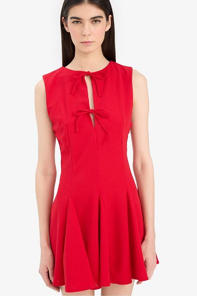 DeFacto Ärmelloses Mini-Sommerkleid aus plissiertem Krepp mit Rundhalsausschnitt F6502ax25sm
