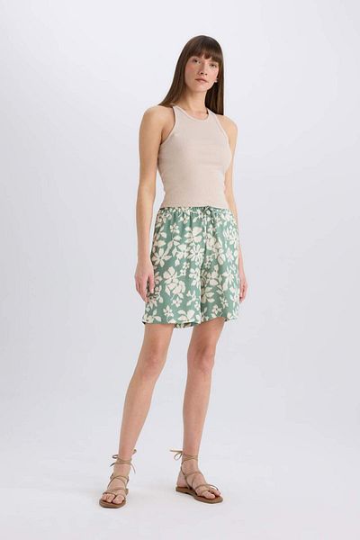 DeFacto Gemusterte Viskose-Shorts mit hoher Taille und weitem Bein L7411az25hs