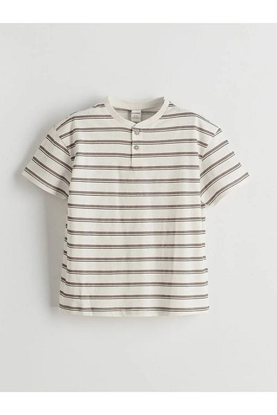 LC Waikiki Lcw Kids Beige Striped Boys T-Shirt and Shorts Pack of 2