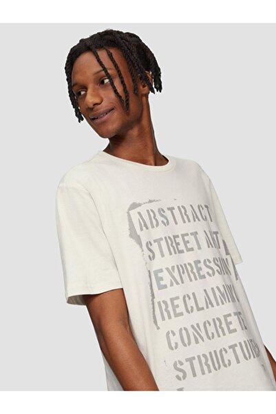 QS by s.Oliver Men's cotton T-shirt with text print and Regular Fit cut, Cream