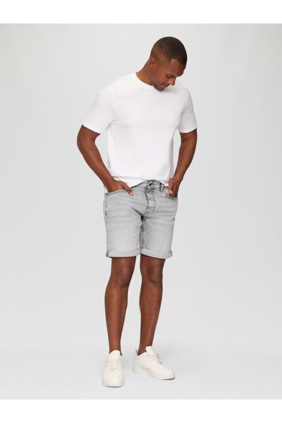 QS by s.Oliver Men's T-shirt with scoop neck and regular fit, QS by s.Oliver