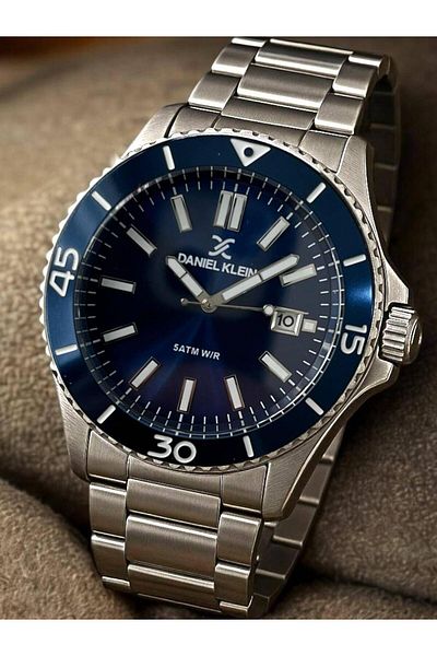 Daniel Klein Brand Silver Color Original Men's Wristwatch & Bracelet Set – Stylish Gift Box