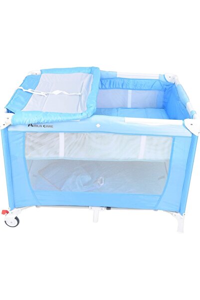 Generic Baby bed with changing table