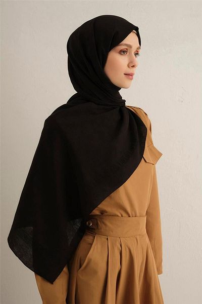 Armine Pamora Shawl 2 01