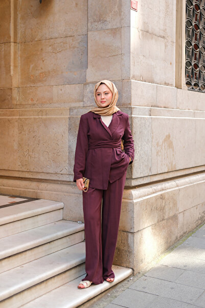 LOCCO Жіночий костюм з кружевим коміром, бордовий