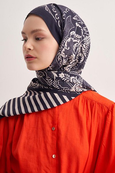 carell Sahra Dark Navy Blue Vela Flush Shawl