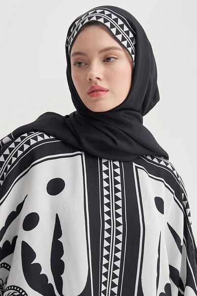 carell Atlas Black Monogram Floss Shawl
