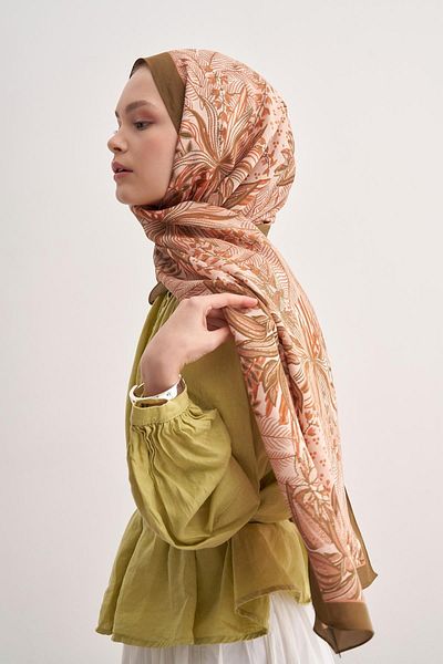 carell Lily Walnut Vela Flush Shawl