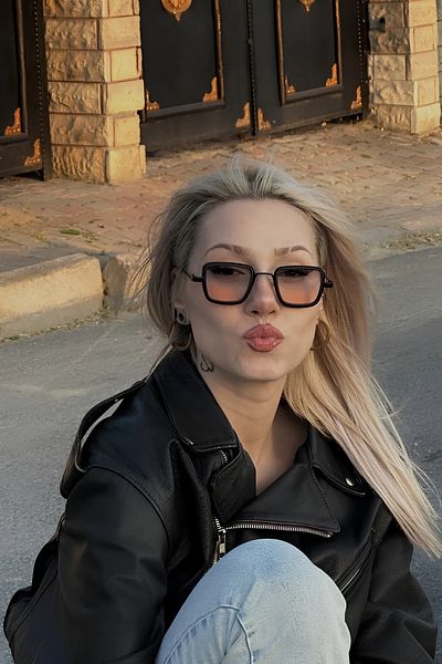 Eyesofia Leon Night Breeze Black Smoked Unisex Sunglasses