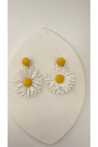 Takimakstore White Papaya Dangle Jute Design Earrings