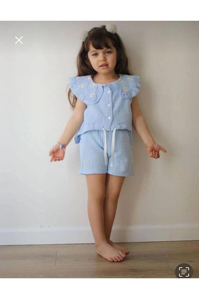 Fil Kids Girl's Blue Denim Cotton Fabric Shorts Ruffled Daisy Pattern Buttoned Zero Sleeve Bottom Top Set