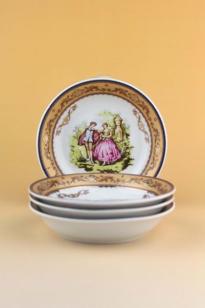 Bursa Porselen Dekor Rosiana 4 Pcs Gold Gilded Porcelain Tea Plates