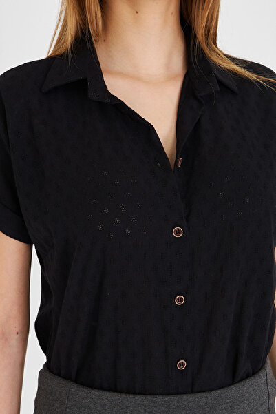 armonika Kadın Siyah Kısa Kol Gömlek ARM-25Y001060