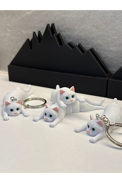 Wuun Store White Animated Cute Cat Keychain