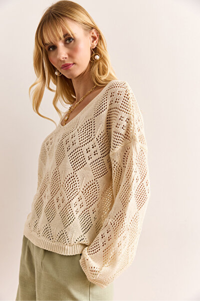 Olalook Women's Ecru V-Neck Argyle Patterned Seasonal Knitwear Blouse Blz-19002981