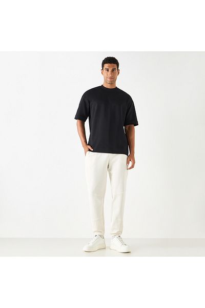 FAV Relaxed Fit Crew Neck T-shirt with Short Sleeves