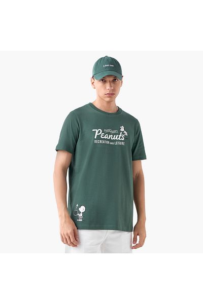 FAV Peanuts Print T-shirt with Crew Neck