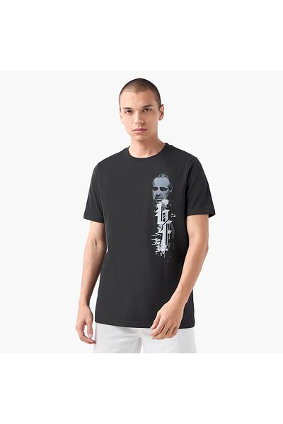 FAV Graphic Print T-shirt with Crew Neck
