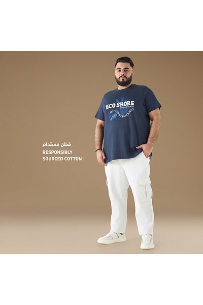 FAV Plus Size Graphic Print T-shirt with Crew Neck and Short Sleeves